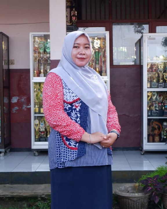 Indah Cahyani, S.Pd.